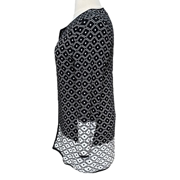 Easywear By Chico's Open Front Cardigan with Geometric Pattern in Black & White - Picture 2 of 11